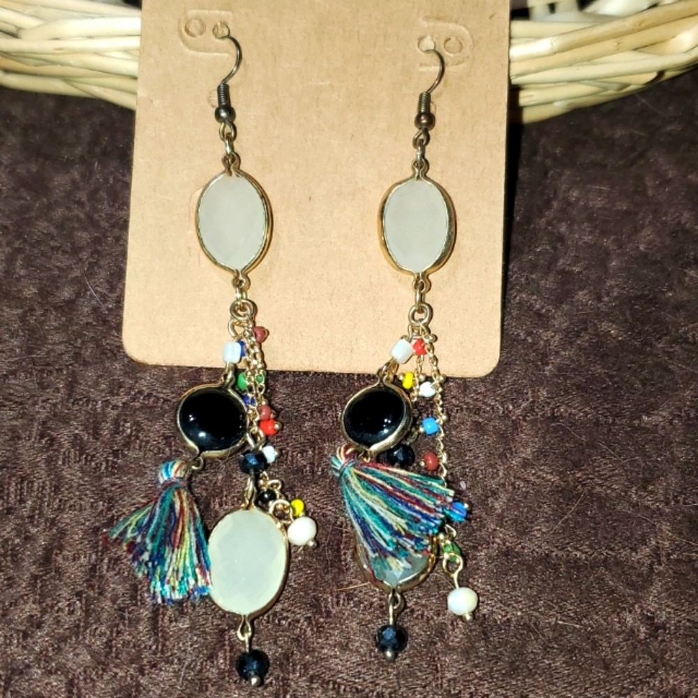 ☀️5/$25 Multi strand earrings with tassels